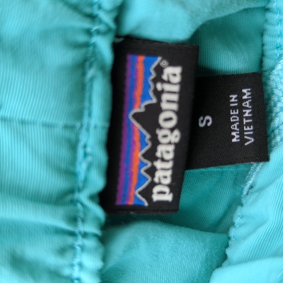 Patagonia Turquoise Baggies - Picture 2 of 4